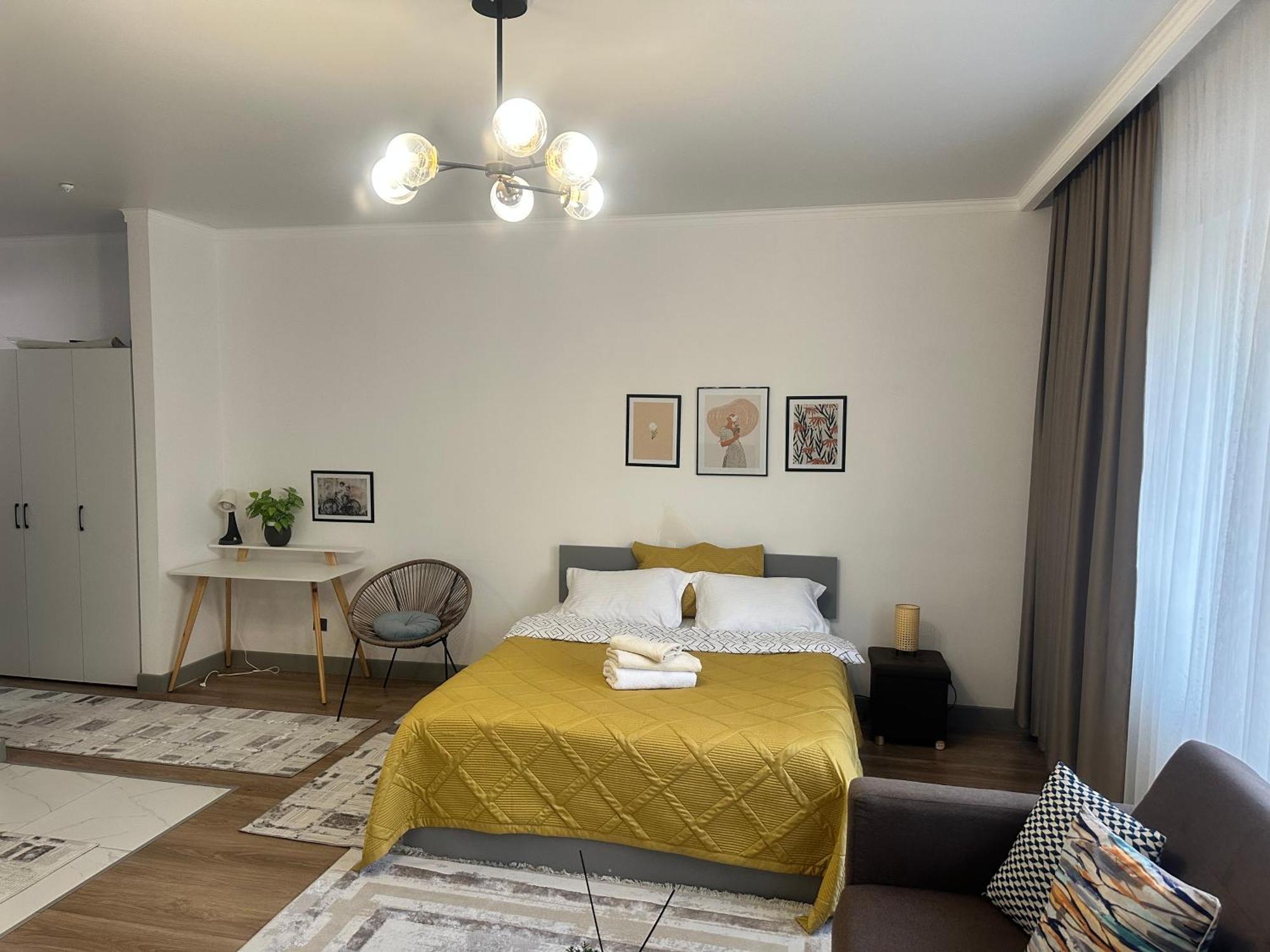 Студия В Теплых Тонах, Эксклюзив Almaty Exterior photo